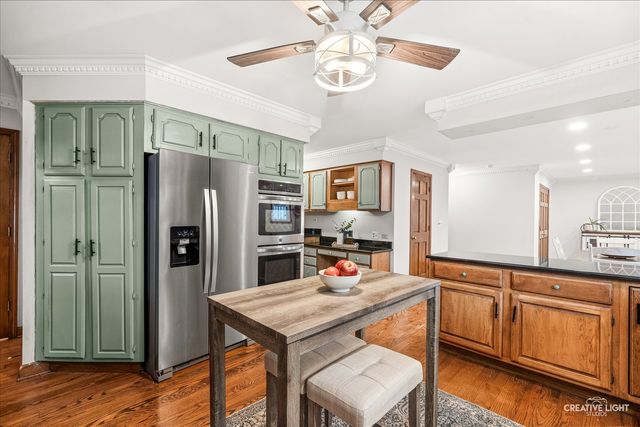 1196 Hobson Mill Drive, Naperville, IL 60540