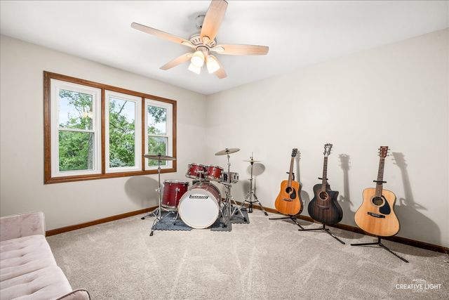 1196 Hobson Mill Drive, Naperville, IL 60540