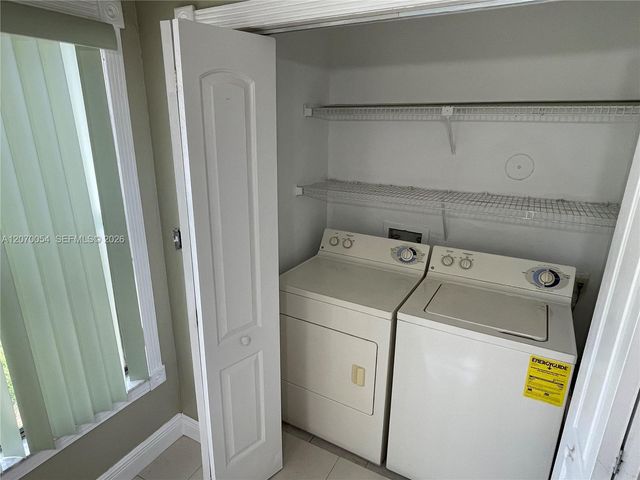 2826 S University Drive 3101, Davie, FL 33328