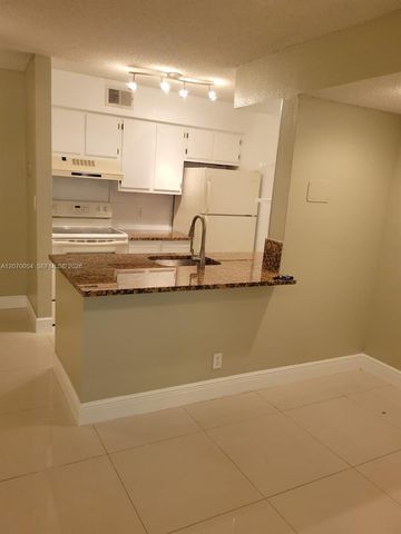 2826 S University Drive 3101, Davie, FL 33328
