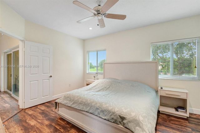 16339 Malibu Drive 22, Weston, FL 33326