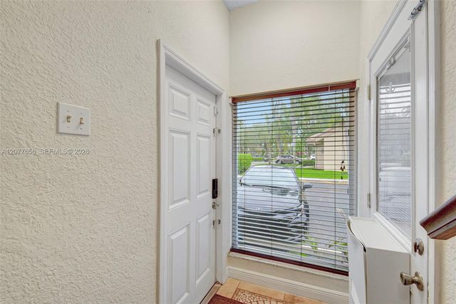 16339 Malibu Drive 22, Weston, FL 33326