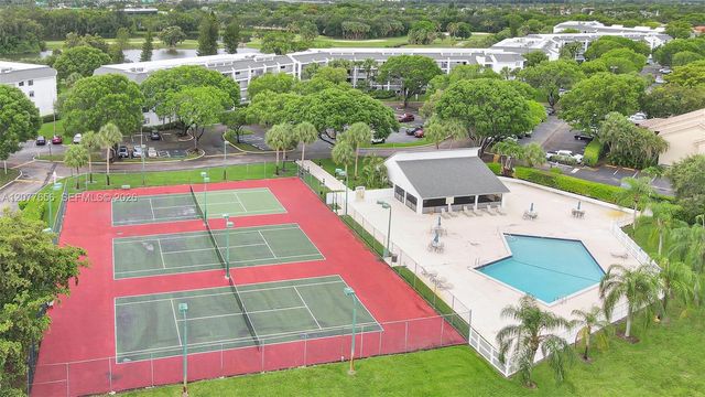 16339 Malibu Drive 22, Weston, FL 33326