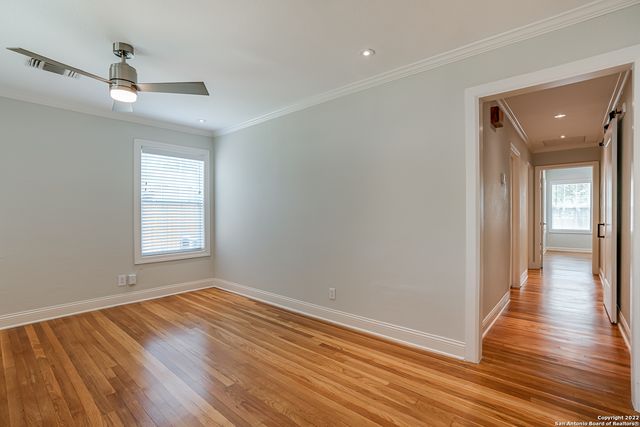 526 Marchmont Ln, San Antonio, TX 78213