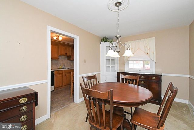 726 BUTTONWOOD ST, Norristown, PA 19401