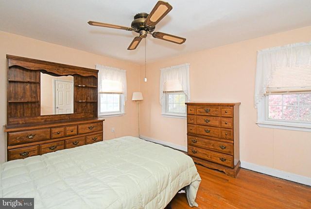 726 BUTTONWOOD ST, Norristown, PA 19401