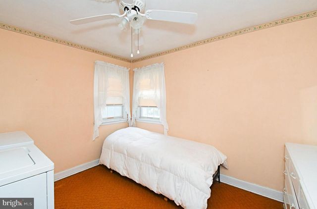 726 BUTTONWOOD ST, Norristown, PA 19401