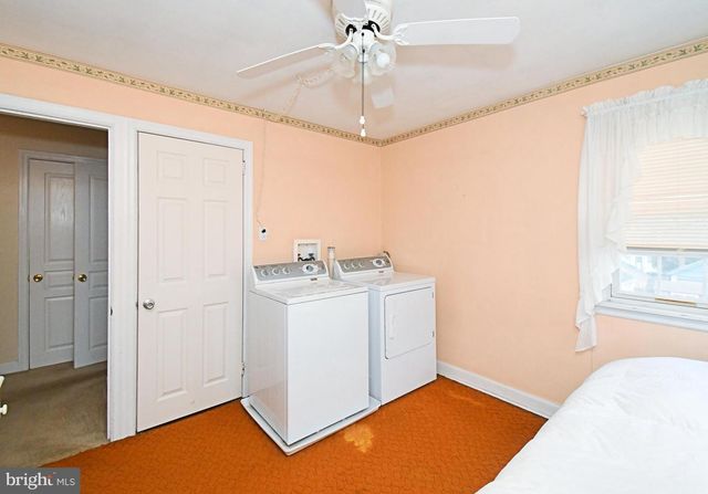 726 BUTTONWOOD ST, Norristown, PA 19401