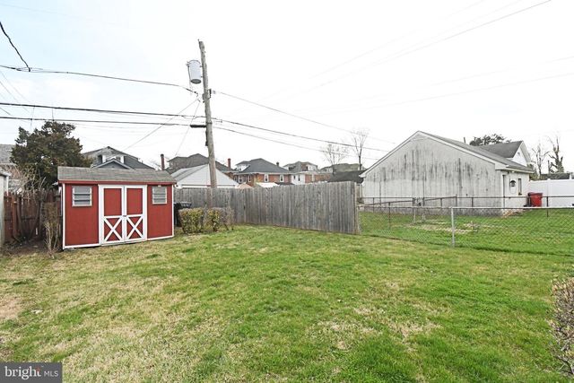 726 BUTTONWOOD ST, Norristown, PA 19401