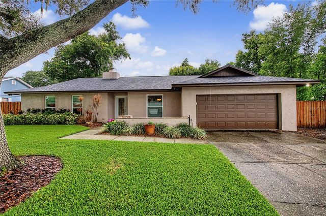 1112 LAKEMONT DRIVE, Valrico, FL 33594