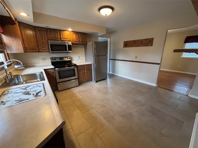 4003 PINE Avenue, Erie, PA 16504