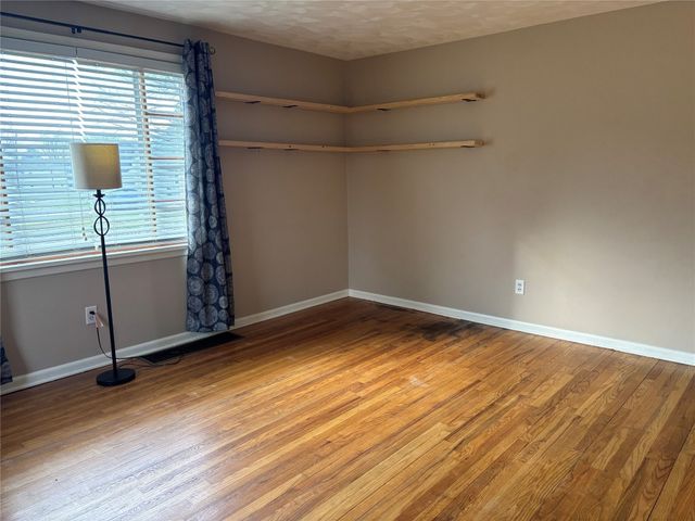 4003 PINE Avenue, Erie, PA 16504