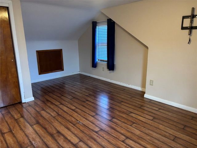 4003 PINE Avenue, Erie, PA 16504