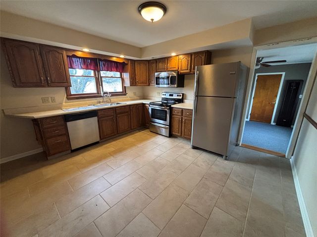 4003 PINE Avenue, Erie, PA 16504