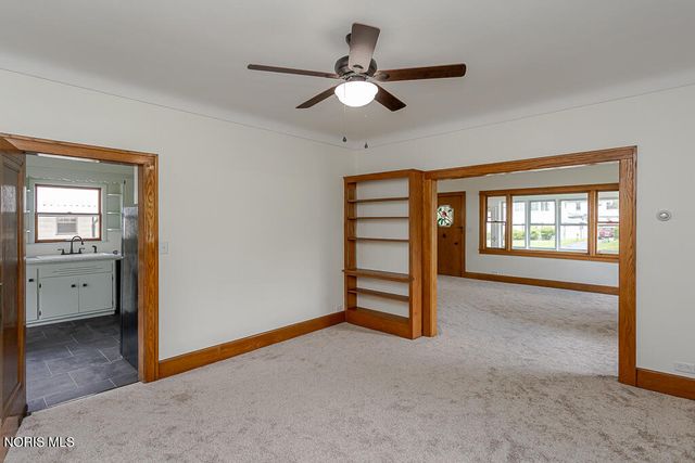 1616 Yosemite Drive, Toledo, OH 43614
