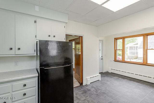 1616 Yosemite Drive, Toledo, OH 43614