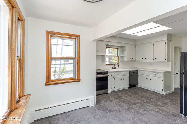 1616 Yosemite Drive, Toledo, OH 43614