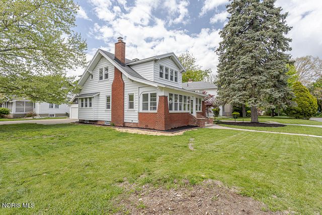 1616 Yosemite Drive, Toledo, OH 43614