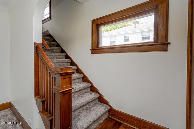 1616 Yosemite Drive, Toledo, OH 43614