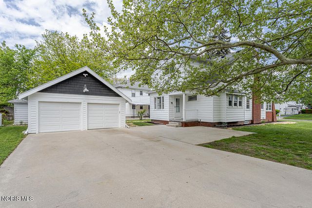1616 Yosemite Drive, Toledo, OH 43614