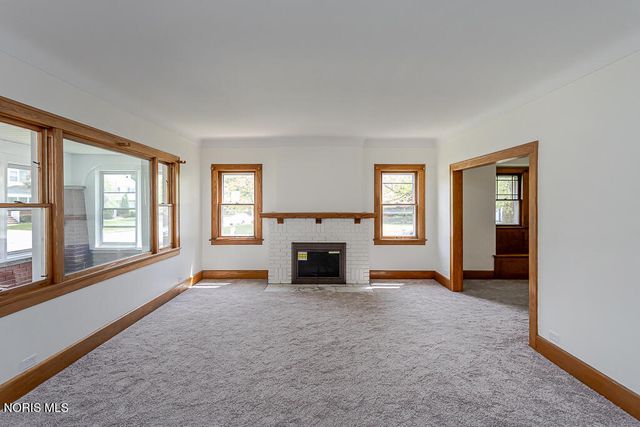 1616 Yosemite Drive, Toledo, OH 43614