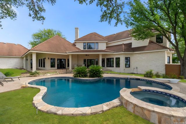 608 N CREEK RD, Comfort, TX 78013