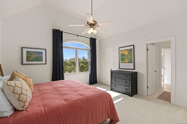 608 N CREEK RD, Comfort, TX 78013