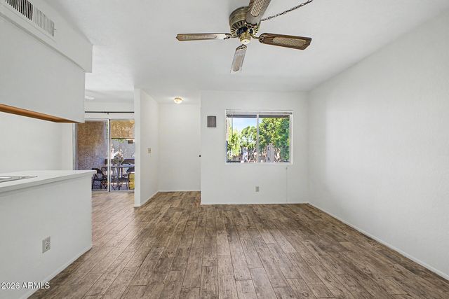 520 N STAPLEY Drive 248, Mesa, AZ 85203