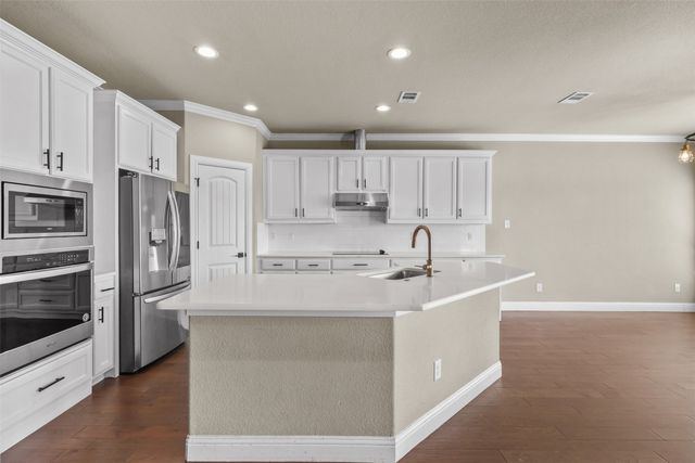 2451 Neck Road, Palmer, TX 75152