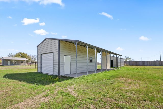 2451 Neck Road, Palmer, TX 75152
