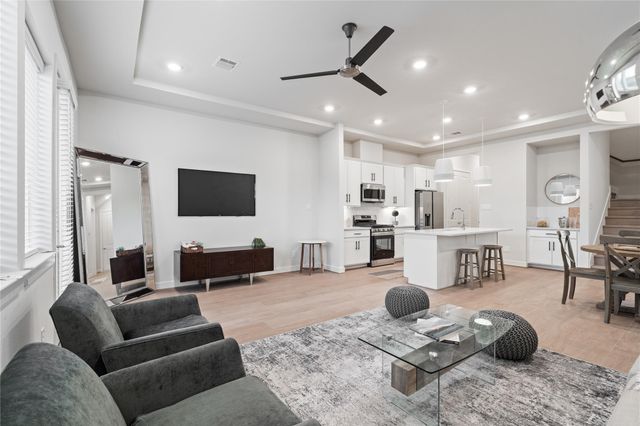 6503 Rena Street, Houston, TX 77092