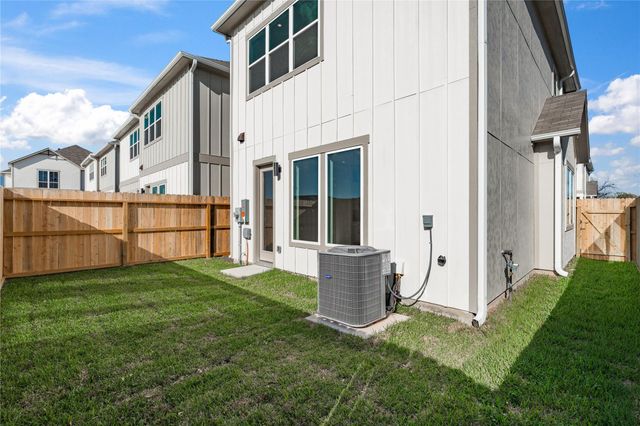 6503 Rena Street, Houston, TX 77092