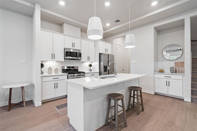 6503 Rena Street, Houston, TX 77092