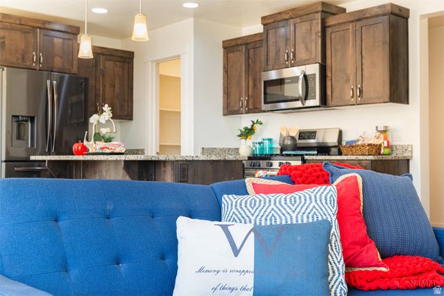 5873 S FIREBIRD WAY, St. George, UT 84790