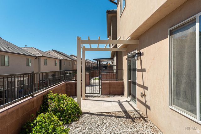 5873 S FIREBIRD WAY, St. George, UT 84790