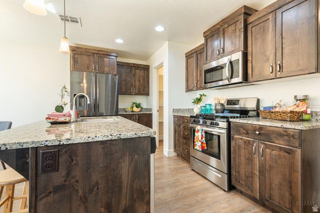 5873 S FIREBIRD WAY, St. George, UT 84790