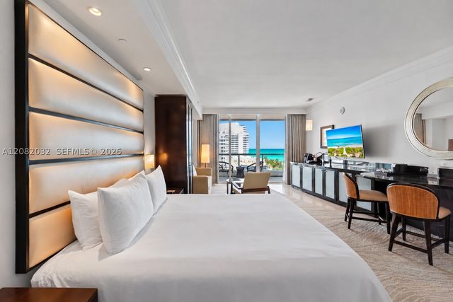 4391 Collins Ave 905, Miami Beach, FL 33140