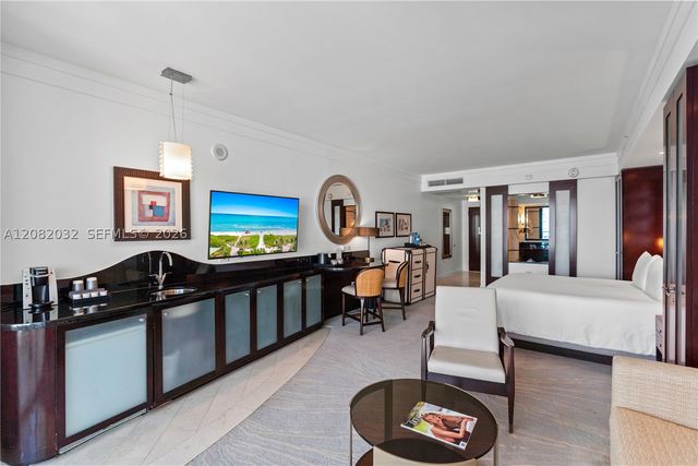 4391 Collins Ave 905, Miami Beach, FL 33140