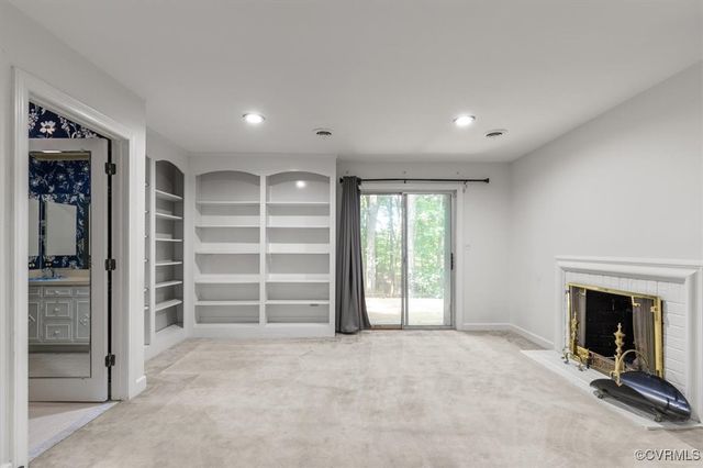 3301 E Princeton Rd, Petersburg, VA 23805