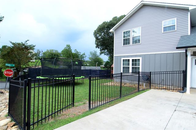 130 Bostic Street, Marion, NC 28752