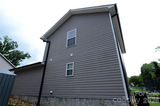 130 Bostic Street, Marion, NC 28752