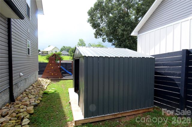 130 Bostic Street, Marion, NC 28752