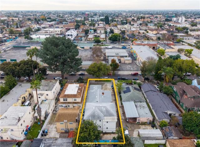 833 W 41st Drive, Los Angeles, CA 90037