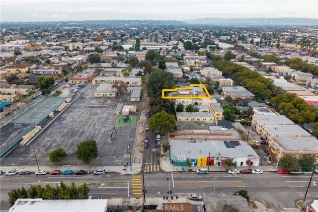 833 W 41st Drive, Los Angeles, CA 90037