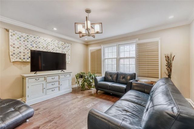 2396 Leafgate Road, Decatur, GA 30033