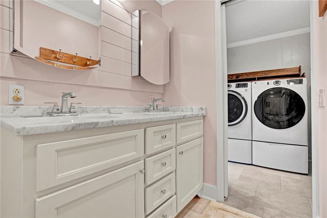 106 Hillandale Road, Pendleton, SC 29670