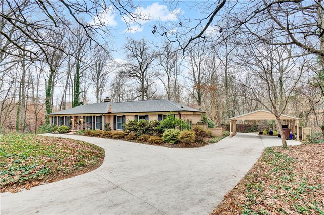 106 Hillandale Road, Pendleton, SC 29670