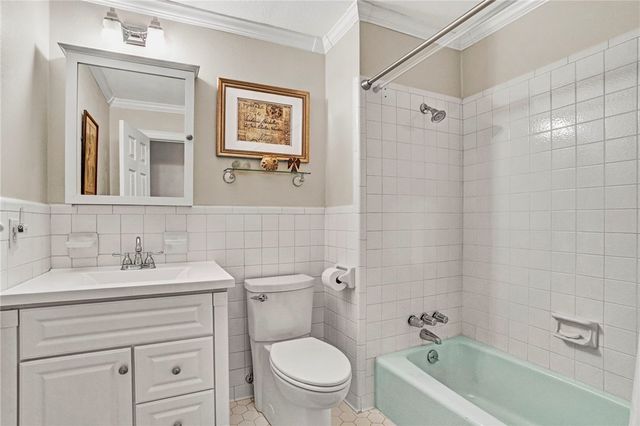 106 Hillandale Road, Pendleton, SC 29670