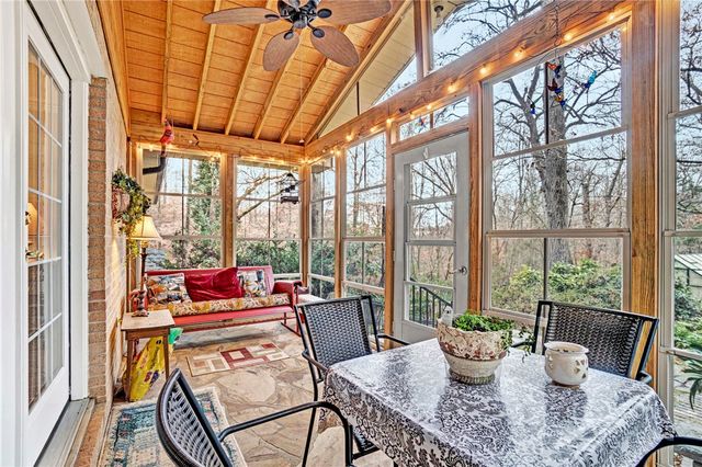 106 Hillandale Road, Pendleton, SC 29670