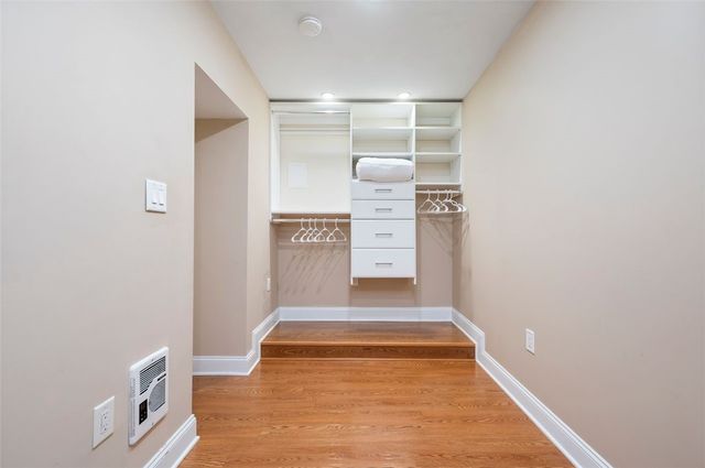137 E Sycamore, Mt Washington, PA 15211